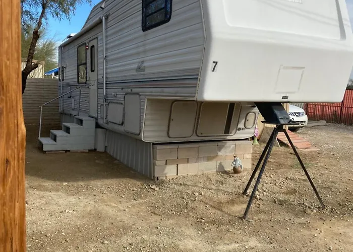 Pensjonat Super Saver 5th Wheel #7